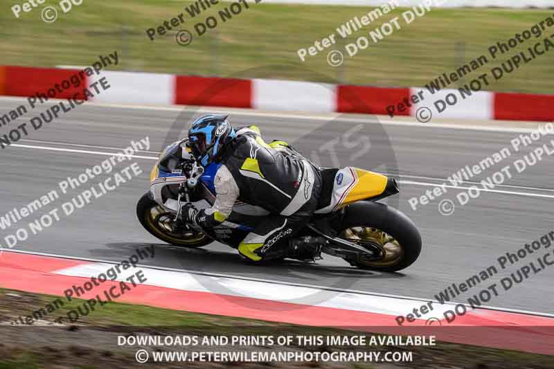 cadwell no limits trackday;cadwell park;cadwell park photographs;cadwell trackday photographs;enduro digital images;event digital images;eventdigitalimages;navarra;no limits trackdays;peter wileman photography;racing digital images;trackday digital images;trackday photos